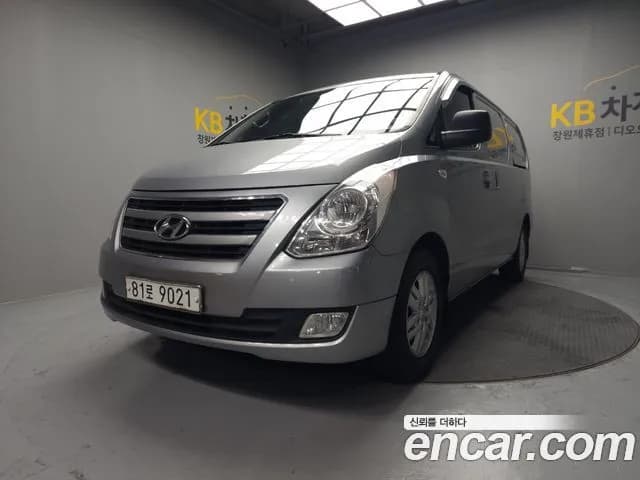 Hyundai Starex 3-Seater VAN