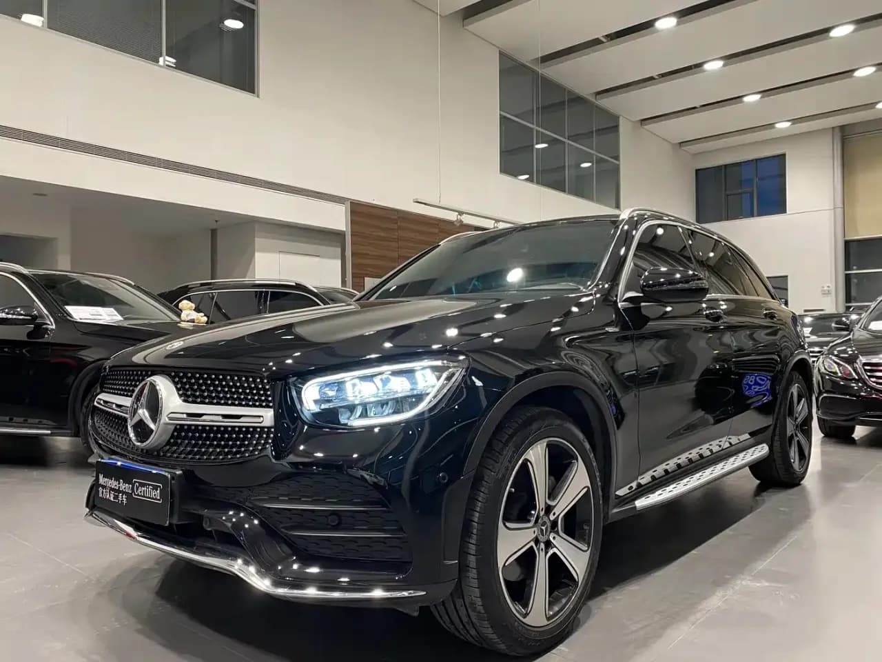 Mercedes-Benz GLC Model GLC 300 L 4MATIC Dynamic Edition