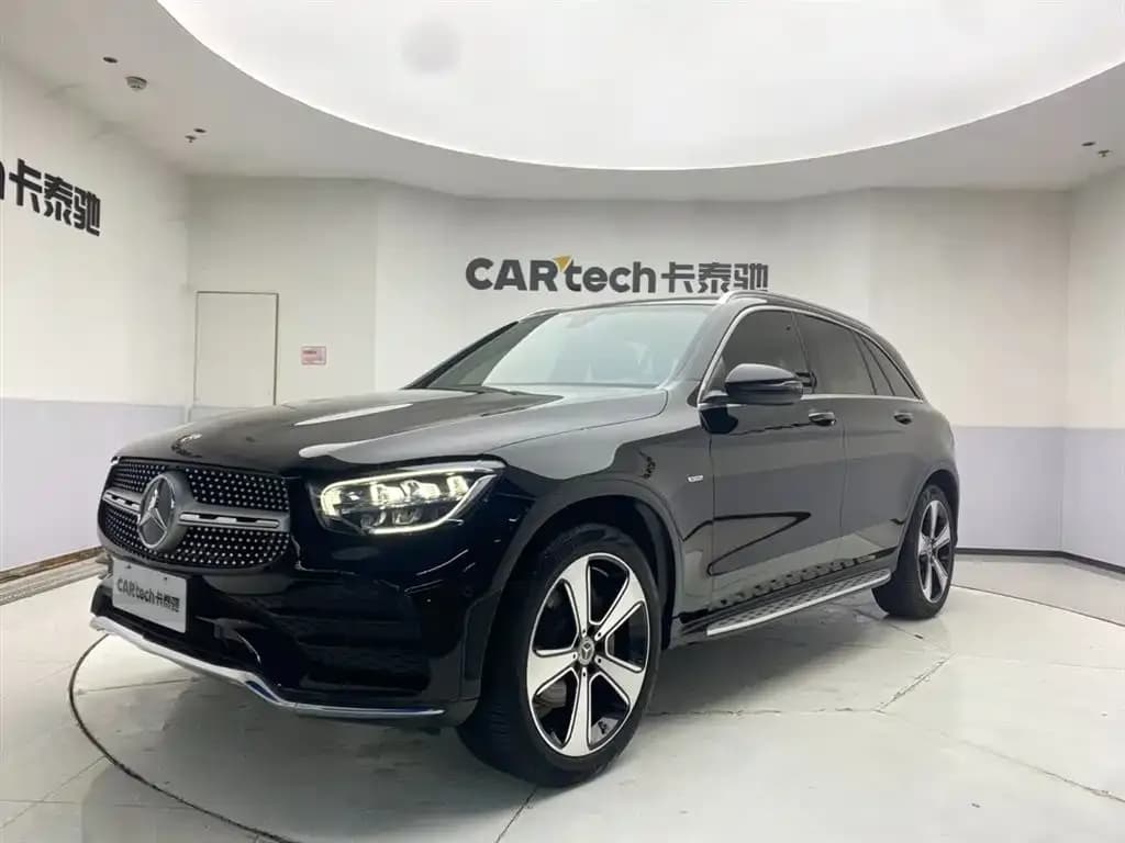Mercedes-Benz GLC Facelift GLC 300 L 4MATIC Dynamic Collector's Edition