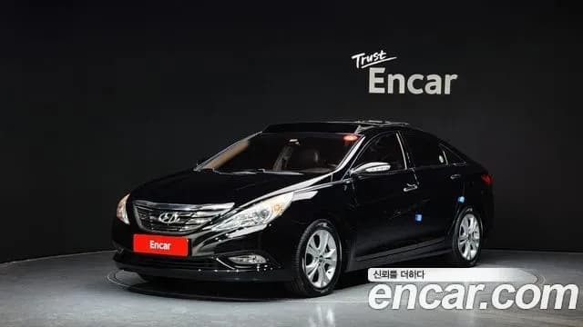 Hyundai Sonata Top