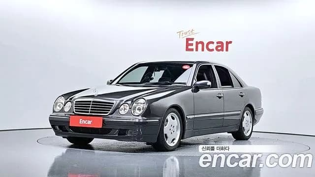 Mercedes-Benz E-Class E200K