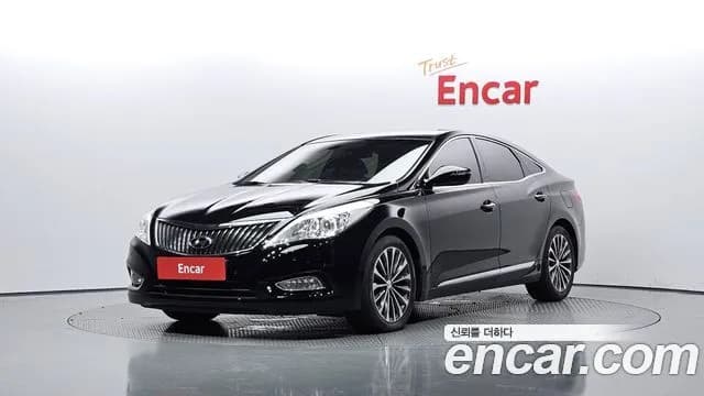 Hyundai Grandeur HG240 Modern