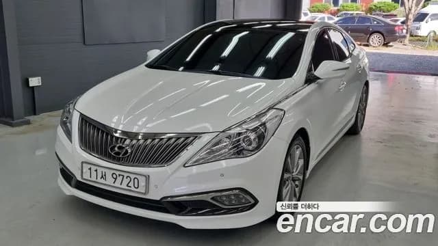 Hyundai Grandeur HG240 Modern