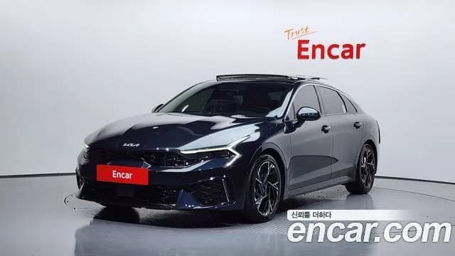Kia K5 Signature