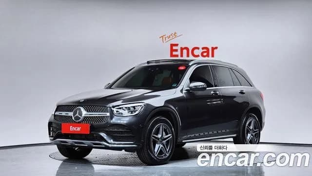 Mercedes-Benz GLC-Class GLC300e 4MATIC