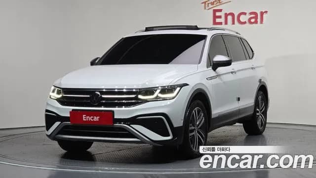 Volkswagen Tiguan 2.0 TSI Prestige