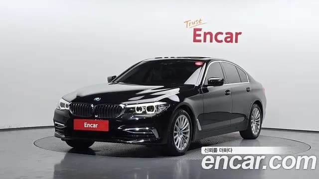 BMW 5-Series 520i Luxury