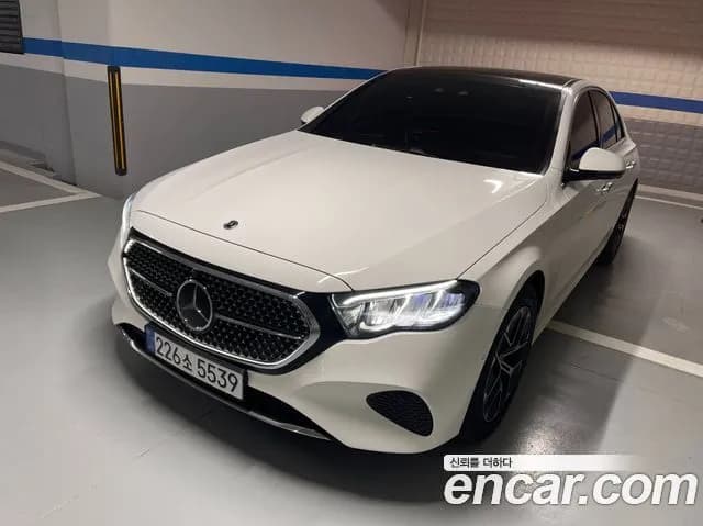 Mercedes-Benz E-Class E200 Avantgarde