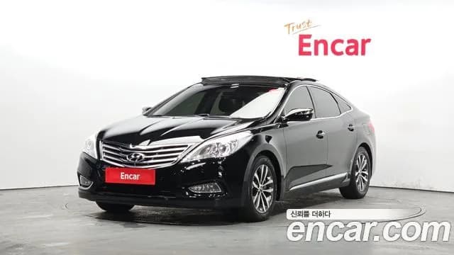 Hyundai Grandeur HG240 Luxury