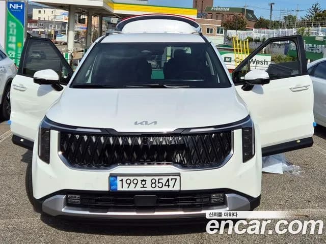 Kia Canival HEV 9 seater Prestige