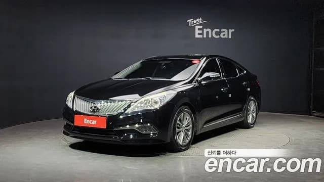 Hyundai Grandeur HG240 Modern