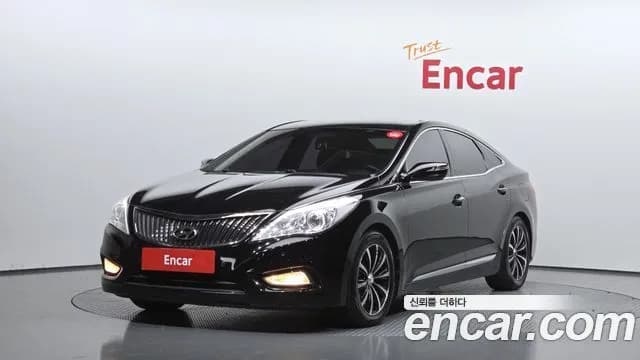 Hyundai Grandeur HG240 Luxury