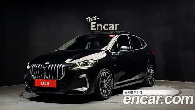 BMW 2-Series 220i M Sport Design