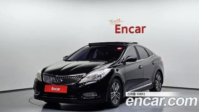 Hyundai Grandeur HG240 Modern