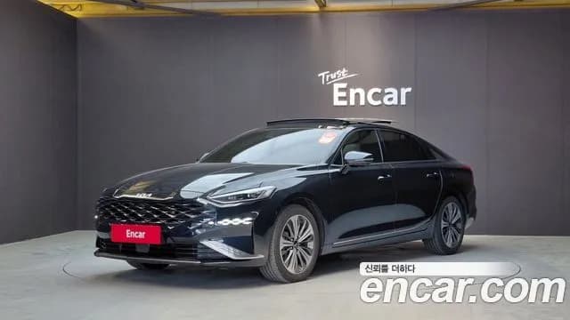 Kia K8 Signature