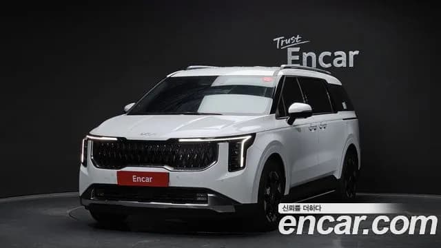 Kia Canival HEV 9seater Signature