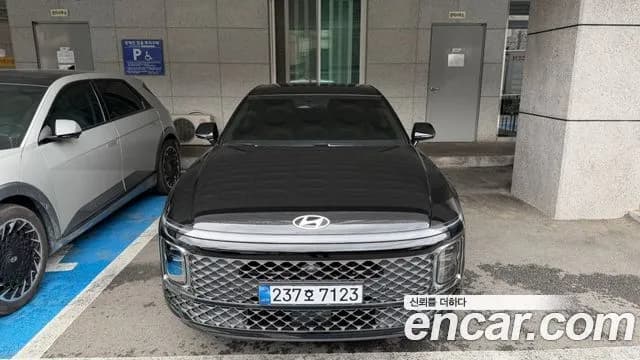 Hyundai Grandeur Exclusive