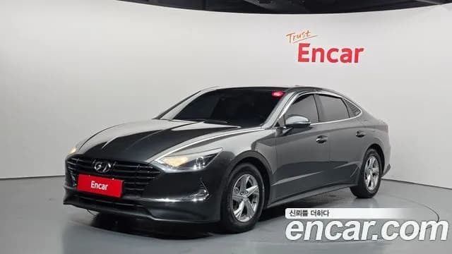 Hyundai Sonata 2.0 LPG(rental car)