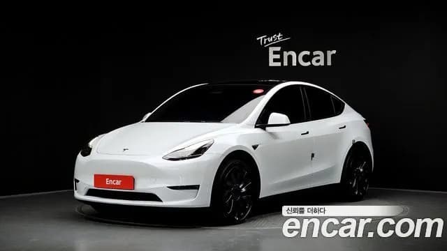 Tesla Model Y Performance AWD