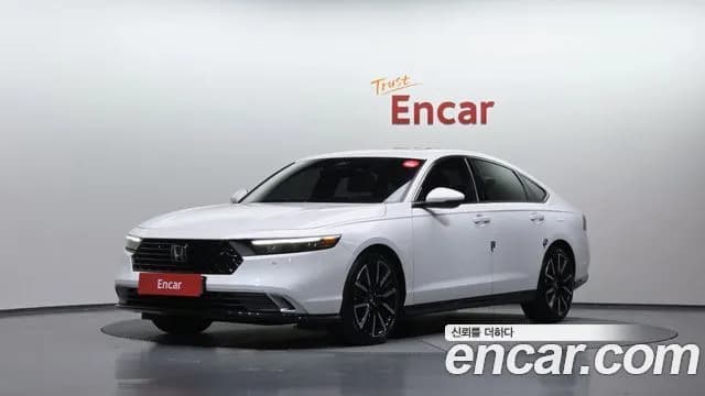 Honda Accord 2.0 Hybrid Touring
