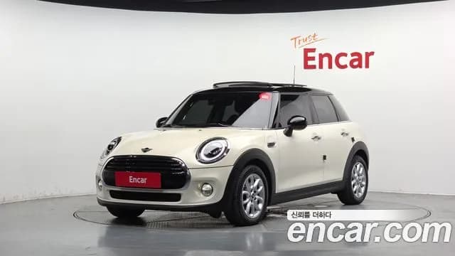Mini Cooper 5Door HIGH