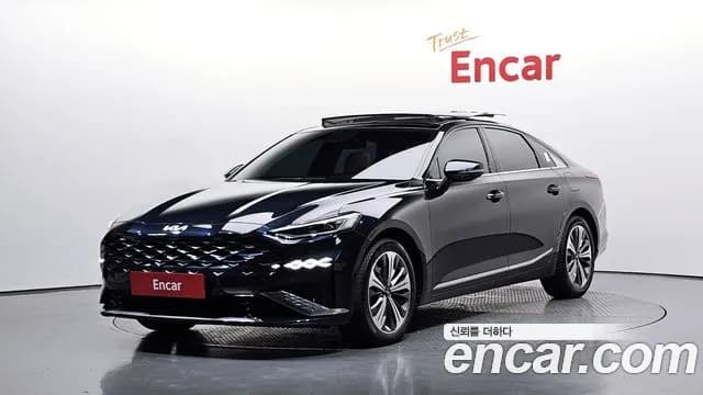 Kia K8 Signature