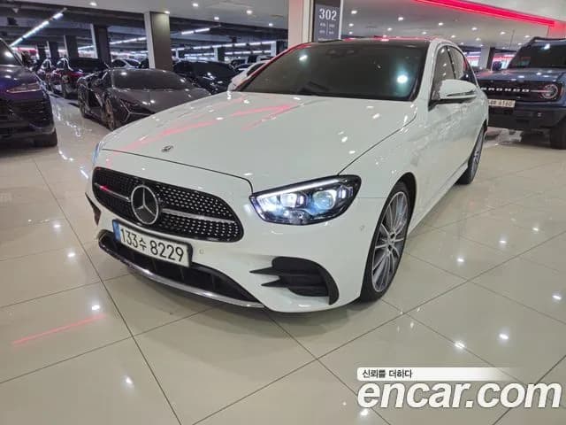 Mercedes-Benz E-Class E350 4MATIC AMG Line