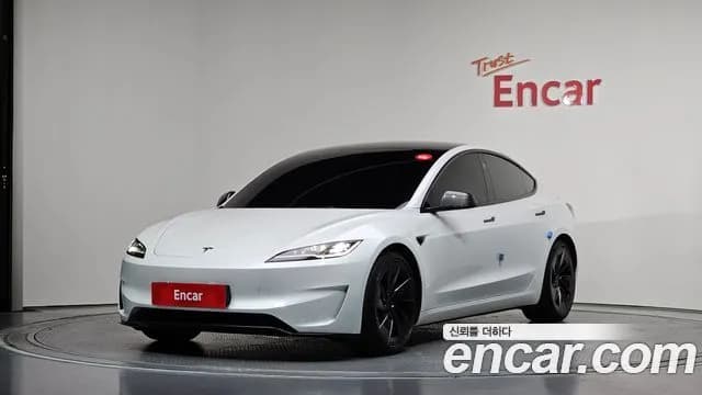Tesla Model 3 Performance AWD