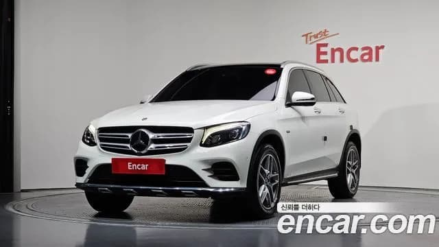 Mercedes-Benz GLC-Class GLC350e 4MATIC AMG Line