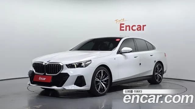 BMW 5-Series 530i xDrive M Sport