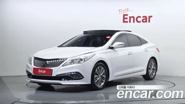 Hyundai Grandeur HG240 Modern