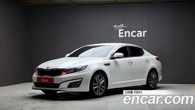 Kia K5 Luxury