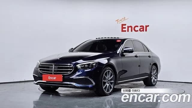 Mercedes-Benz E-Class E300e 4MATIC Exclusive