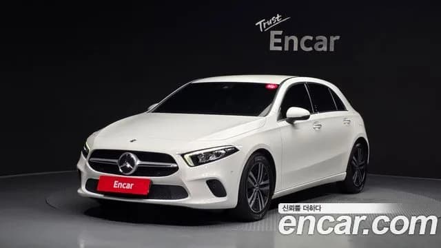 Mercedes-Benz A-Class A220 Hatchback