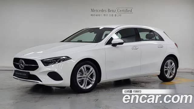 Mercedes-Benz A-Class A220 Hatchback