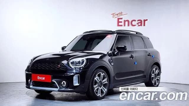 Mini Countryman ALL4 Classic Launch Pack