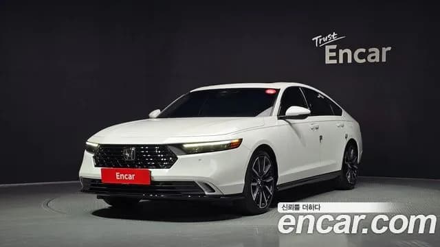 Honda Accord 2.0 Hybrid Touring