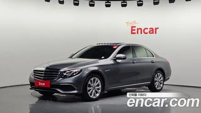 Mercedes-Benz E-Class E300 Exclusive