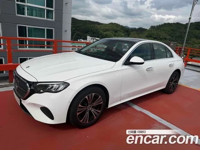 Mercedes-Benz E-Class E200 Avantgarde