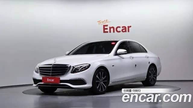 Mercedes-Benz E-Class E300e Exclusive