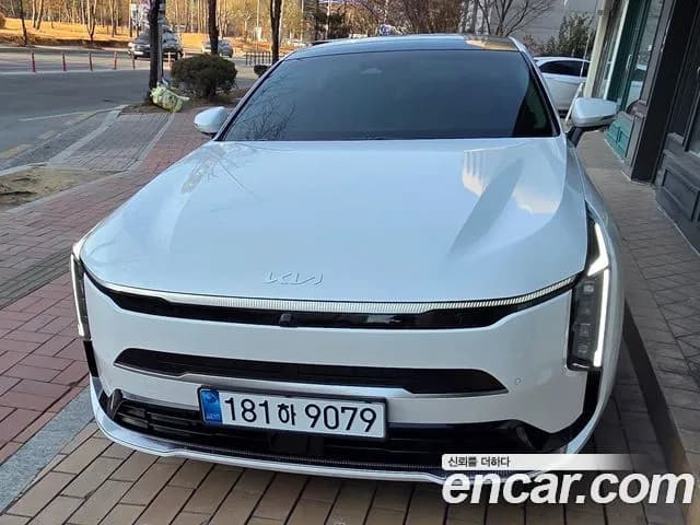 Kia K8 Signature