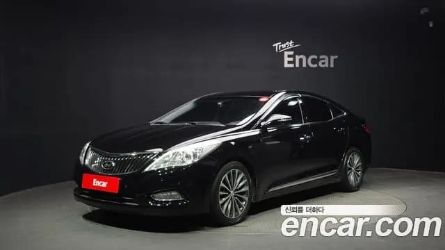 Hyundai Grandeur HG240 Modern