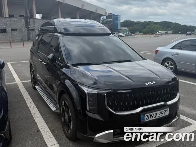 Kia Canival HEV 9seater Signature
