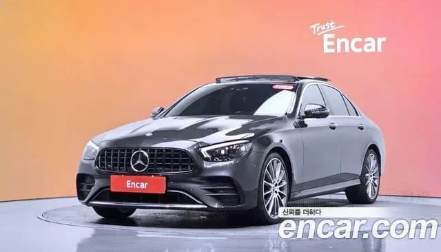 Mercedes-Benz E-Class E350 4MATIC AMG Line