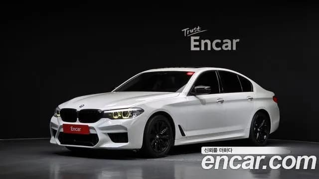 BMW 5-Series 520i Luxury