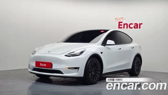 Tesla Model Y Long Range AWD