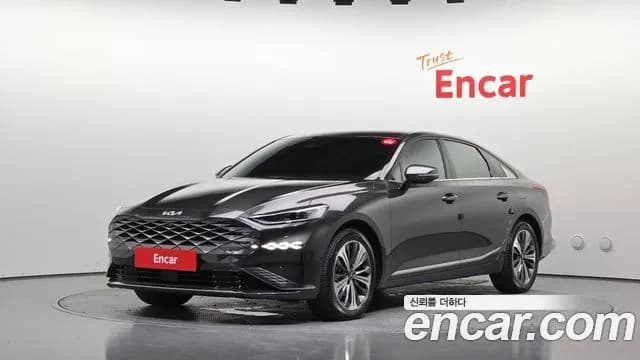 Kia K8 Signature