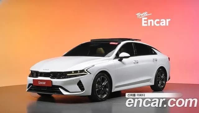 Kia K5 Signature