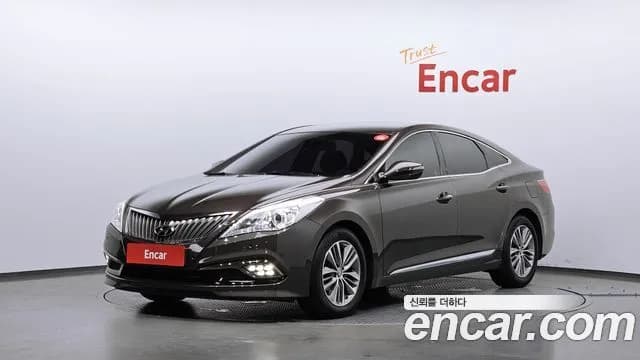 Hyundai Grandeur HG240 Modern