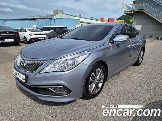 Hyundai Grandeur HG240 Modern